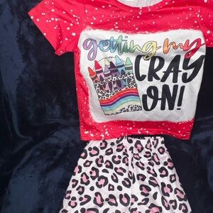 Amazon Essentials Kids Crayon Graphic Set - Red and Pink